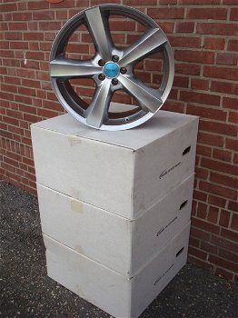 19'' Inch Dezent Velgen Nieuwe Set Steek5x100 - 4