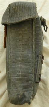 Magazijn Tas / Magazine Pouch, Bren/Enfield, Model 1937, Koninklijke Luchtmacht, 1955.(Nr.1) - 4