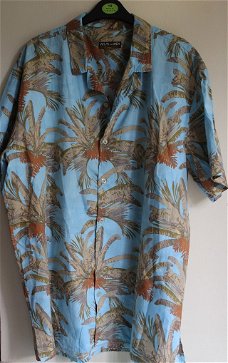 Hawaii shirt XL
