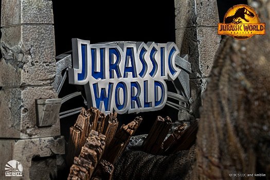 Infinity Jurassic World Dominion Tyrannosaurus Rex Bust - 5
