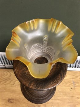 Antiek glazenkapje met gouden schulprandje - 4