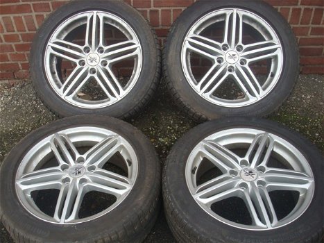 17’’Inch Audi RS6 Velgen+Banden Steek 5x112 - 5