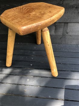 Prachtig Brocante Driepoot Eiken Melkkrukje. - 5