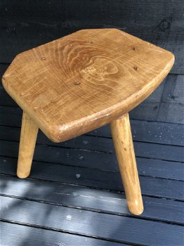 Prachtig Brocante Driepoot Eiken Melkkrukje. - 6