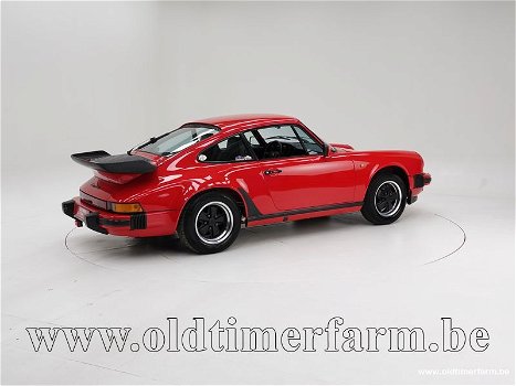 Porsche 911 3.0 SC Coupe '82 CH1487 - 1