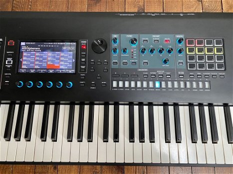 Roland FANTOM-8 88 toetsen, Roland Fantom-X8, Roland Fantom G8, Nord Electro 6D 61 toetsen - 2