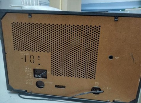 Antieke radio tussen 70/80 jaar oud - 2