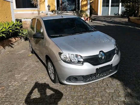 Renault Sandero 1.0 2016 - Hatchback - 86.000 kilometer - 1