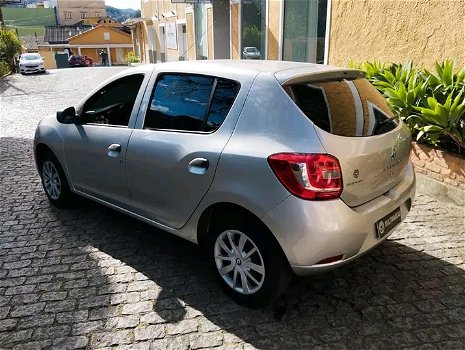 Renault Sandero 1.0 2016 - Hatchback - 86.000 kilometer - 3