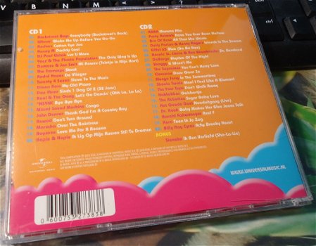 Te koop de originele dubbel-CD Foute CD Van Q-Music Volume 6 - 6