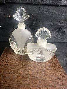 Set Frans Antieke Parfum Flesjes.