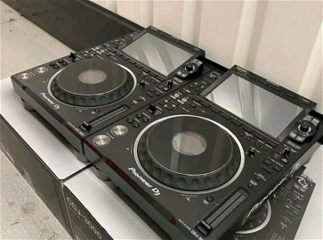 Nieuw Pioneer CDJ-3000/ Pioneer DJM-Tour1 / Pioneer DJM-V10 / Pioneer DJM 900NXS2 / Pioneer DJM-S11 - 1