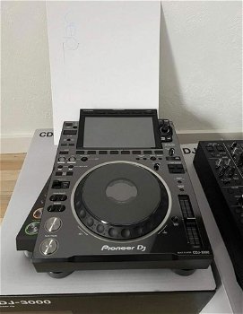 Pioneer CDJ-3000 Multi-Player, Pioneer DJM-A9 DJ Mixer, Pioneer DJM-V10-LF DJ-Mixer, Pioneer DJM-S11 - 2