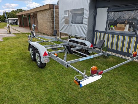 Boottrailer 2100kg - 0