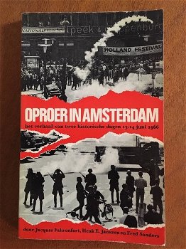 Oproer in Amsterdam - Jacques Fahrenfort - 0