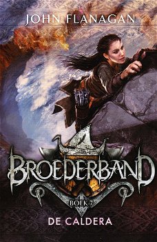 DE CALDERA, BROEDERBAND 7 - John Flanagan