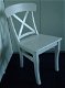 Te koop stevige witte houten stoel (zithoogte: 47 cm). - 7 - Thumbnail