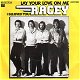 Racey ‎– Lay Your Love On Me ( Vinyl/Single 7 Inch) Gele hoes - 0 - Thumbnail