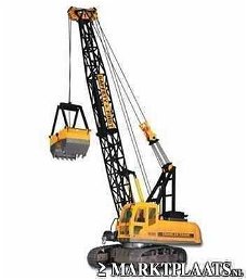 Hobby Engine RC crawler crane