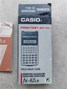 Casio rekenmachine fx-82LB. - 1
