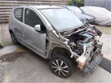 Motor, versnellingsbak en onderdelen Nissan Pixo 2009