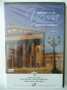 Vienna symphonic orchestra 4 (in plastic)