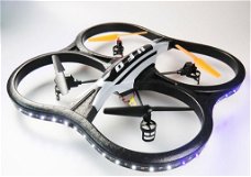 RC Quadcopter Ufo X30V 2.4 GHz met camera en led verlichting