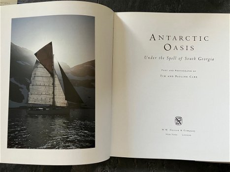 Antarctic Oasis - Under the Spell of South Georgia - Carr - 5