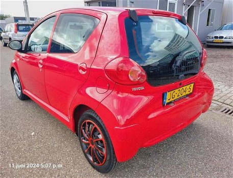 2008 Toyota Aygo 1.0-12V BENZINE HANDGESCHAKELD APK GEKEURD 13-5-2025 - 2