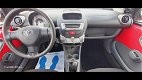 2008 Toyota Aygo 1.0-12V BENZINE HANDGESCHAKELD APK GEKEURD 13-5-2025 - 5 - Thumbnail