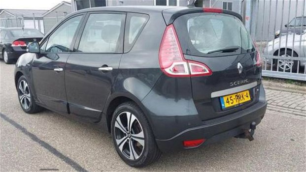 2011 Renault Scénic 1.4 TCe Bose Nwe apk bij aflevering - 2