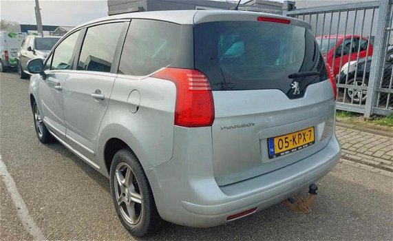 2010 Peugeot 5008 2.0 HDiF ST AIRCO/CLIMA TREKHAAK - 2