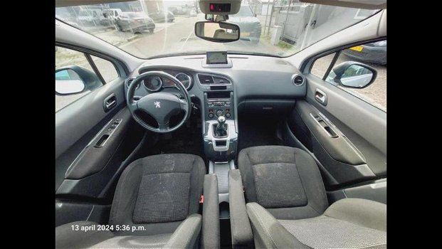 2010 Peugeot 5008 2.0 HDiF ST AIRCO/CLIMA TREKHAAK - 4