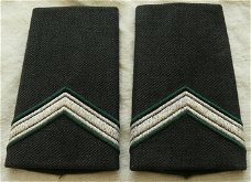 Rang Onderscheiding DT2000, Sergeant MA / Wachtmeester CAV, Koninklijke Landmacht, vanaf 2000.(Nr.1)