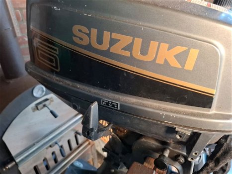 Suzumar 320 met Suzuki 6pk 2 takt motor - 2