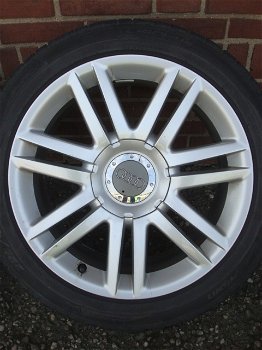 17' inch Originele S8 velgen en banden steek 5x112 - 0