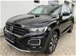 Volkswagen T-Roc Active 2,0 TDI DSG 4x4 LED SHZ PDC MFL ALU - 0 - Thumbnail