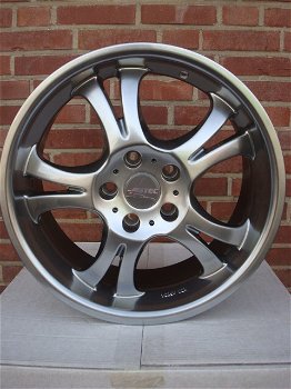 17'' Inch Autec 5x112 7,5J ET45 Naaf 70.1 - 0