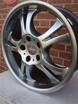 17'' Inch Autec 5x112 7,5J ET45 Naaf 70.1 - 3