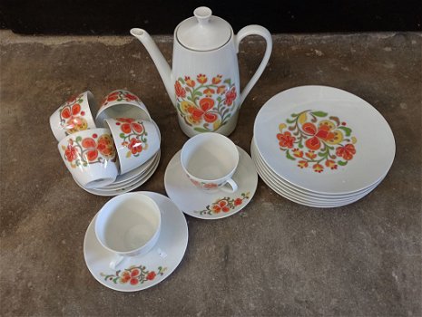 Thee servies met kleurrijke bloemmotieven - 1