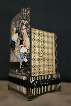 Finished Project handmade by scrapqueen the Roaring Twenties mini albums in a box with a twist - 6