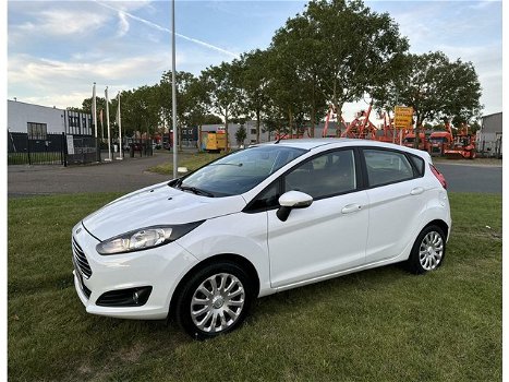 Ford Fiesta 1.0 Style - TOPSTAAT/5DEURS/AIRCO/NAP - 0