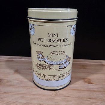 Oud Bitterkoekjes blik De Winter’s banketbakkerij Alkmaar - 1