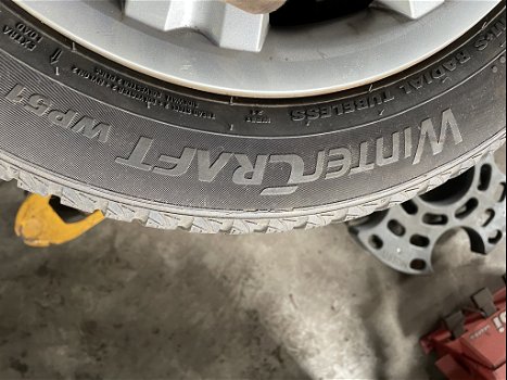 205-55-16 kumho winterbanden gebruikt - 2