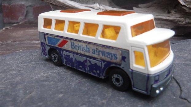 Matchbox Superfast No.65 Britisch airways airport coach - 0