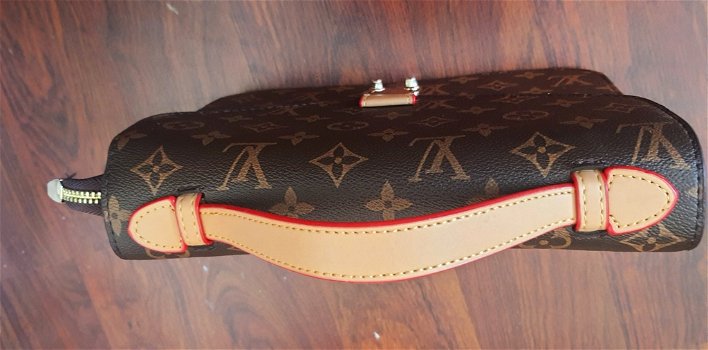 Replica Louis Vuitton - 0