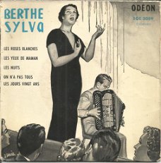 Berthe Sylva – Les Roses Blanches (1955)