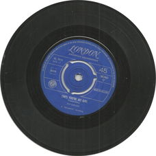 Roy Orbison – (Say) You're My Girl (1965)