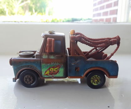 Auto / speelgoedauto Takel / Tow Mater van Cars (Mattel) - 1