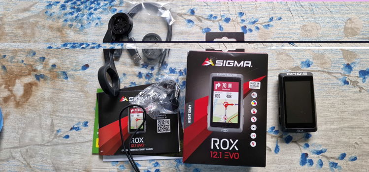 Sigma ROX 12.1 EVO GPS Fietsnavigatie - 0